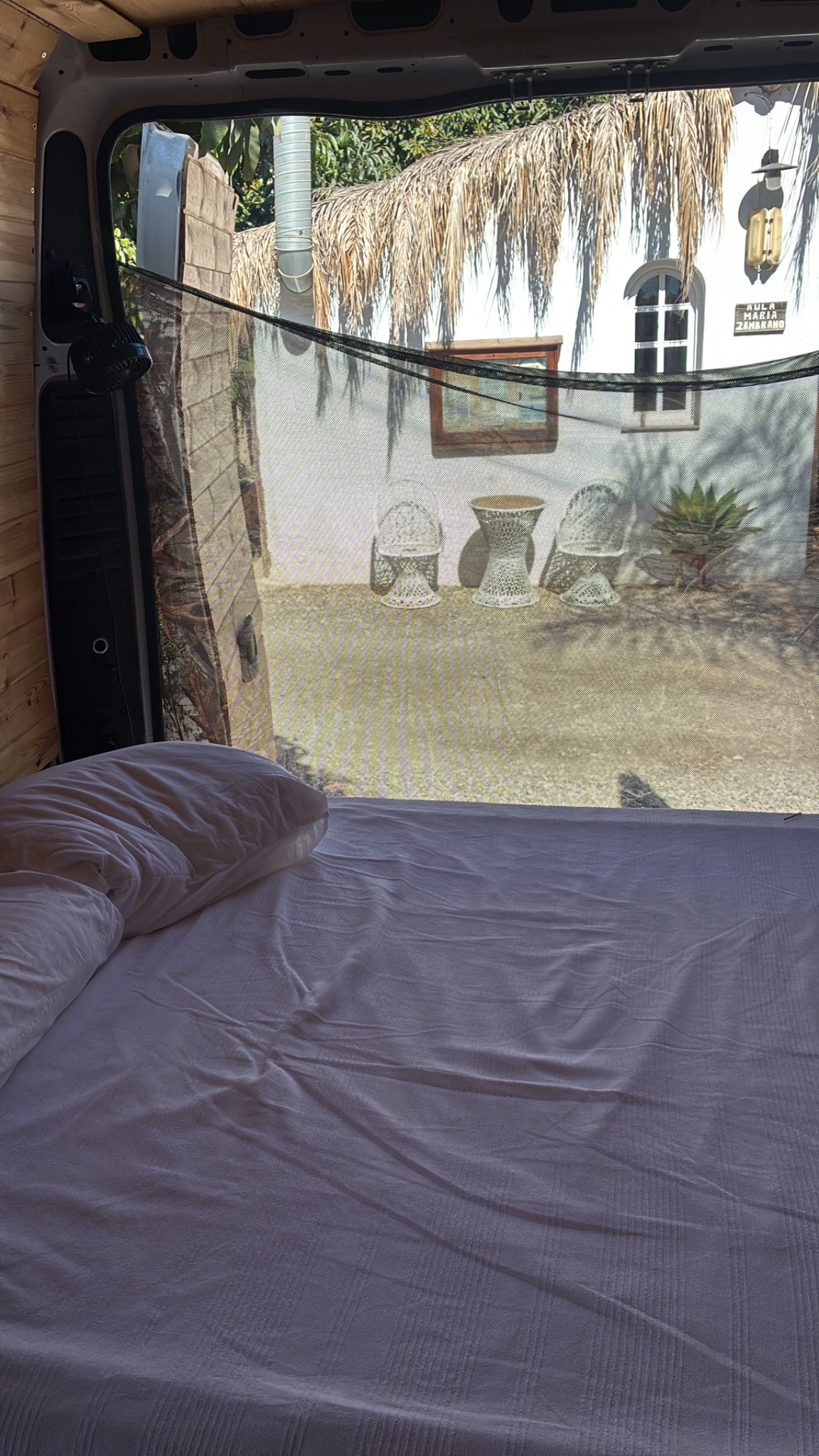 Vistas al jardín desde la cama